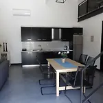 Apothiki House *
